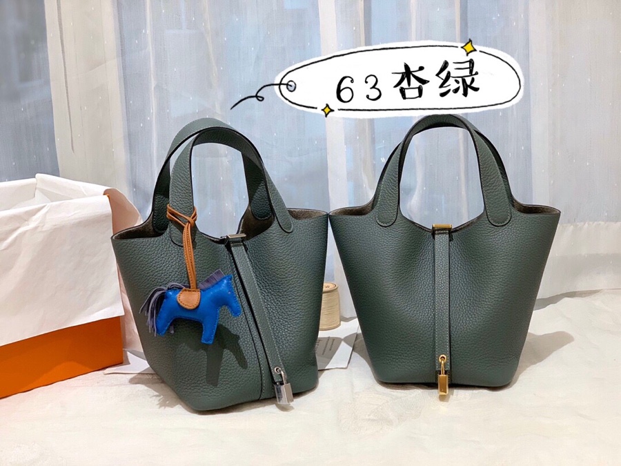 爱马仕女包价格 18菜蓝子picotin.进口TC皮 63杏绿 金银扣