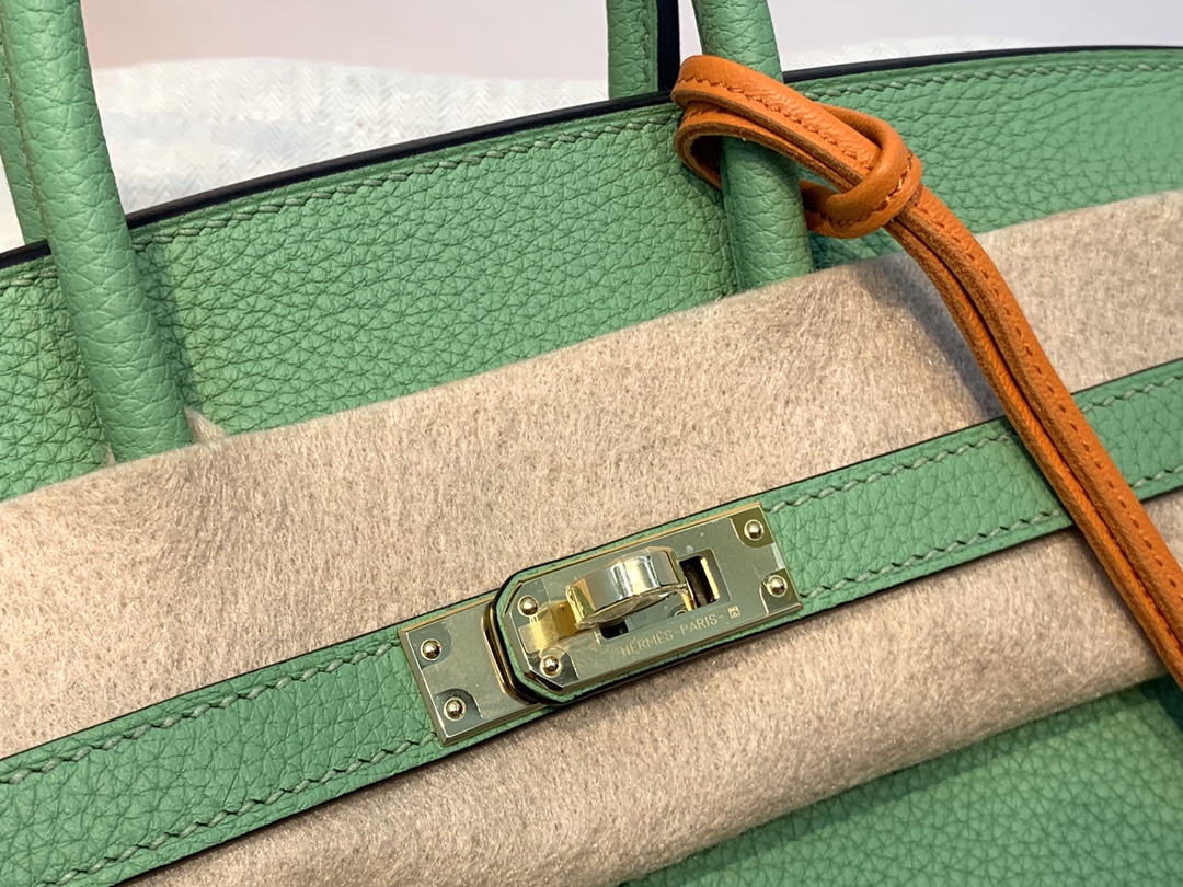 爱马仕包包官网 birkin 25cm togo进口原厂皮 i3 牛油果绿 金扣
