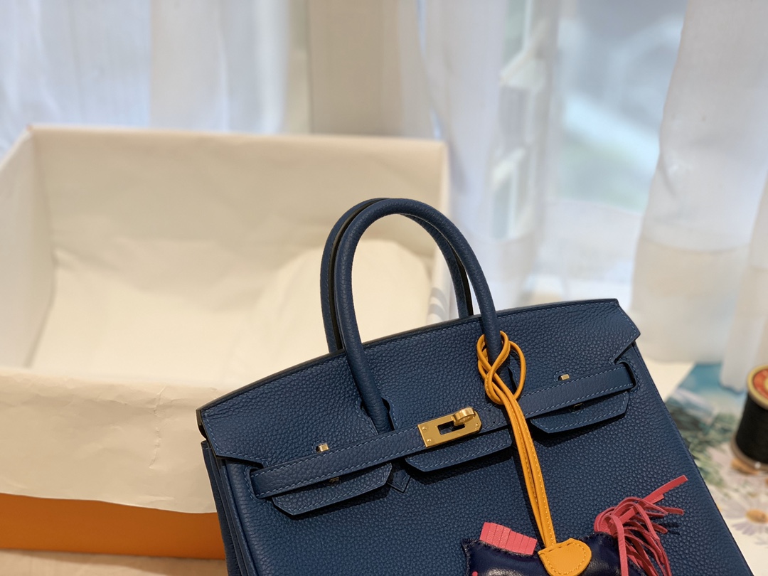爱马仕Hermes中国官网 新到现货 25birkin togo皮 S4 深邃蓝 金银扣
