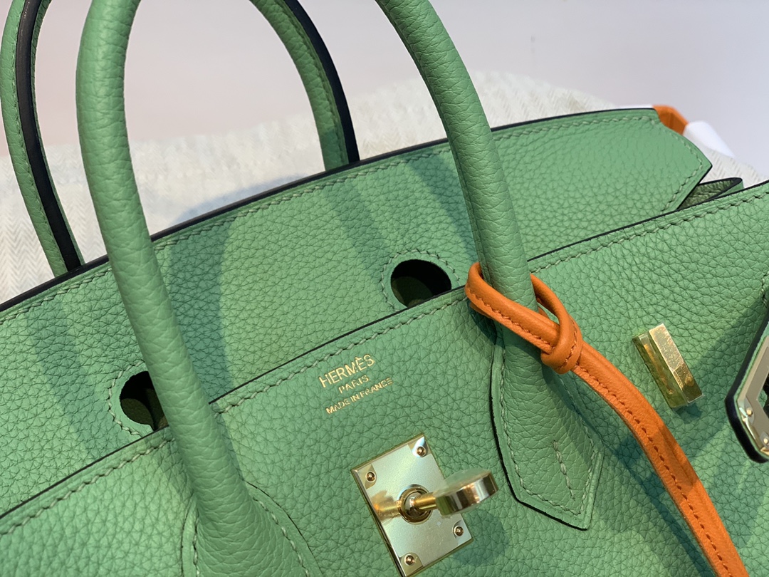 爱马仕包包官网 birkin 25cm togo进口原厂皮 i3 牛油果绿 金扣