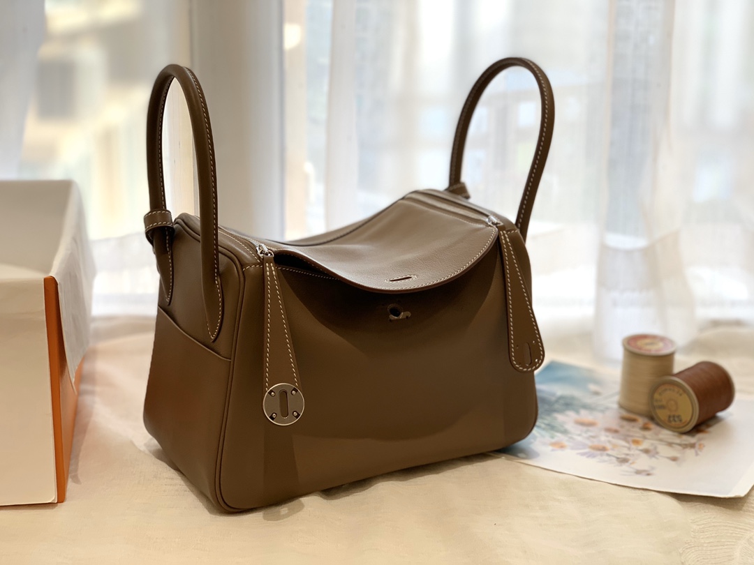 HERMES女包 爱马仕香港官网 26Lindy swift 18大象灰 金银扣 正品做法
