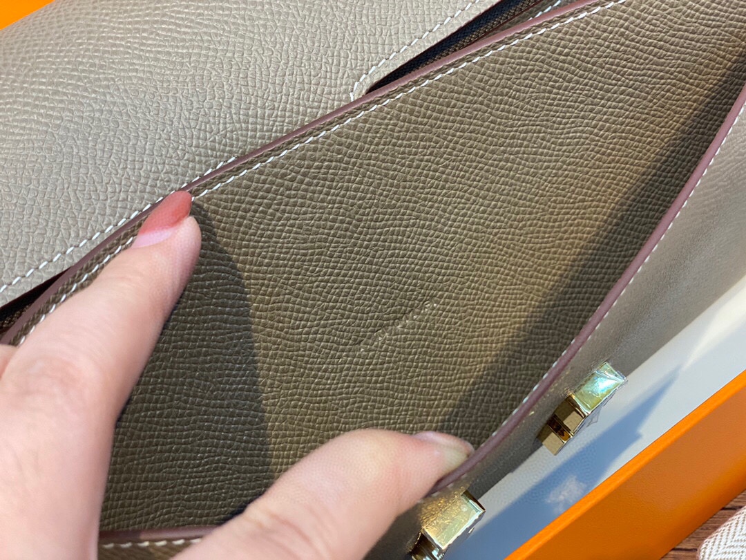 HERMES 爱马仕香港官网 Constance togo 配专柜同款包装 一切给你zp即视感～ epsom皮 浅灰 金扣